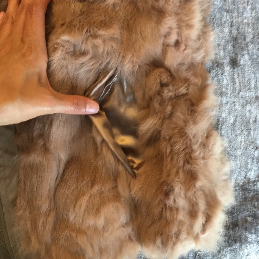 Twenty twenty 100% Rabbit fur vest - Picture 3 of 6
